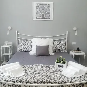  Bed and breakfast Dove Nasce Il Sole