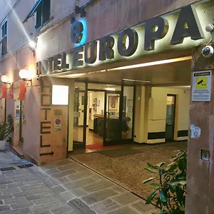 comfort-europa-city-centre.hotelitalianriviera.com/