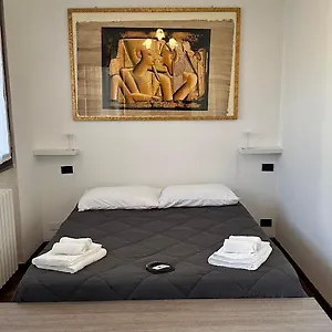  Affittacamere Lavilletta Stanza Parco Italia