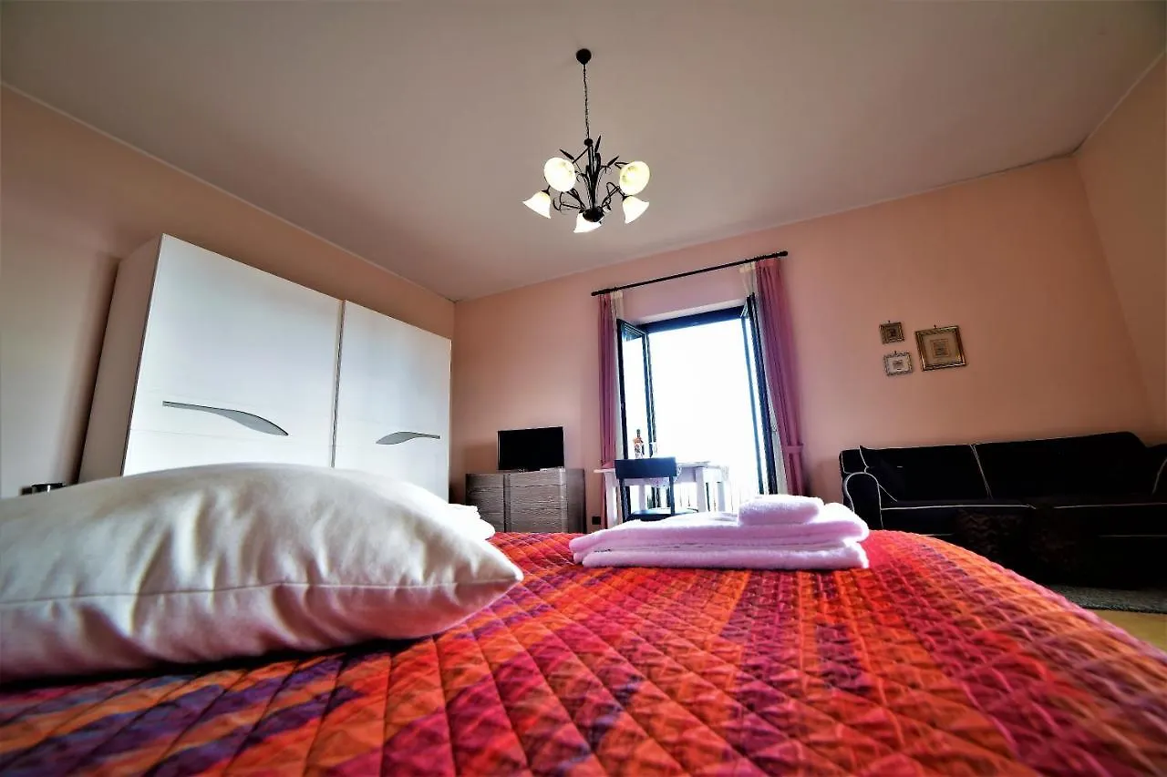 B&B Dimora Dell' Etna Milo Bed & Breakfast